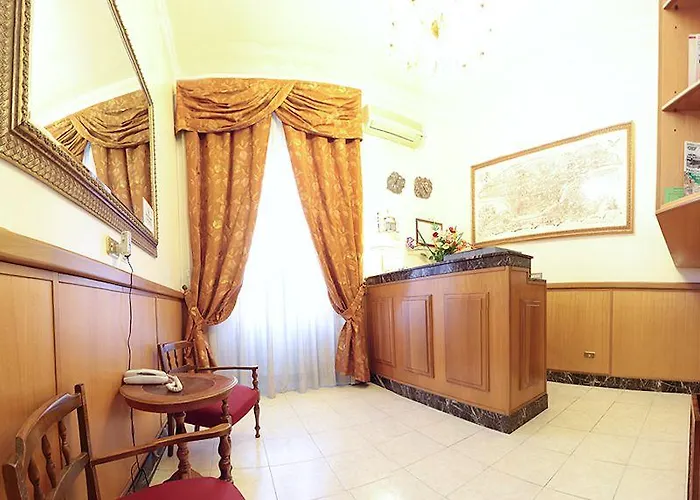 Euro Quiris Hotel *